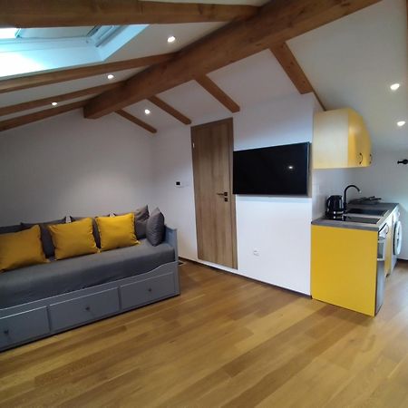 Luxury Apartment - Old Soul With A New Heart Cres Eksteriør billede